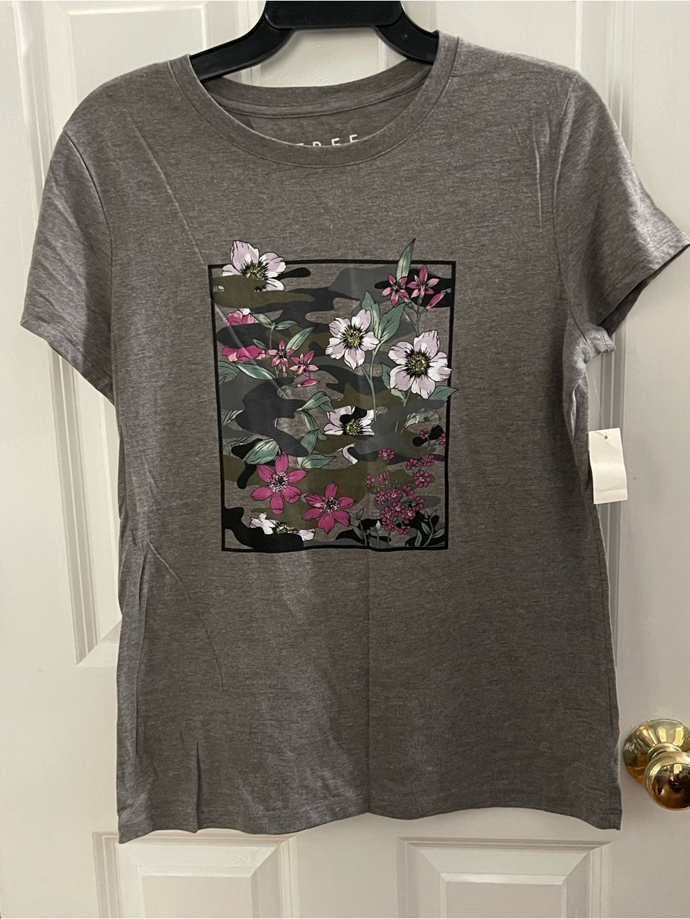 Aeropostale Gray Short Sleeve Tee with Pink & White Floral Print